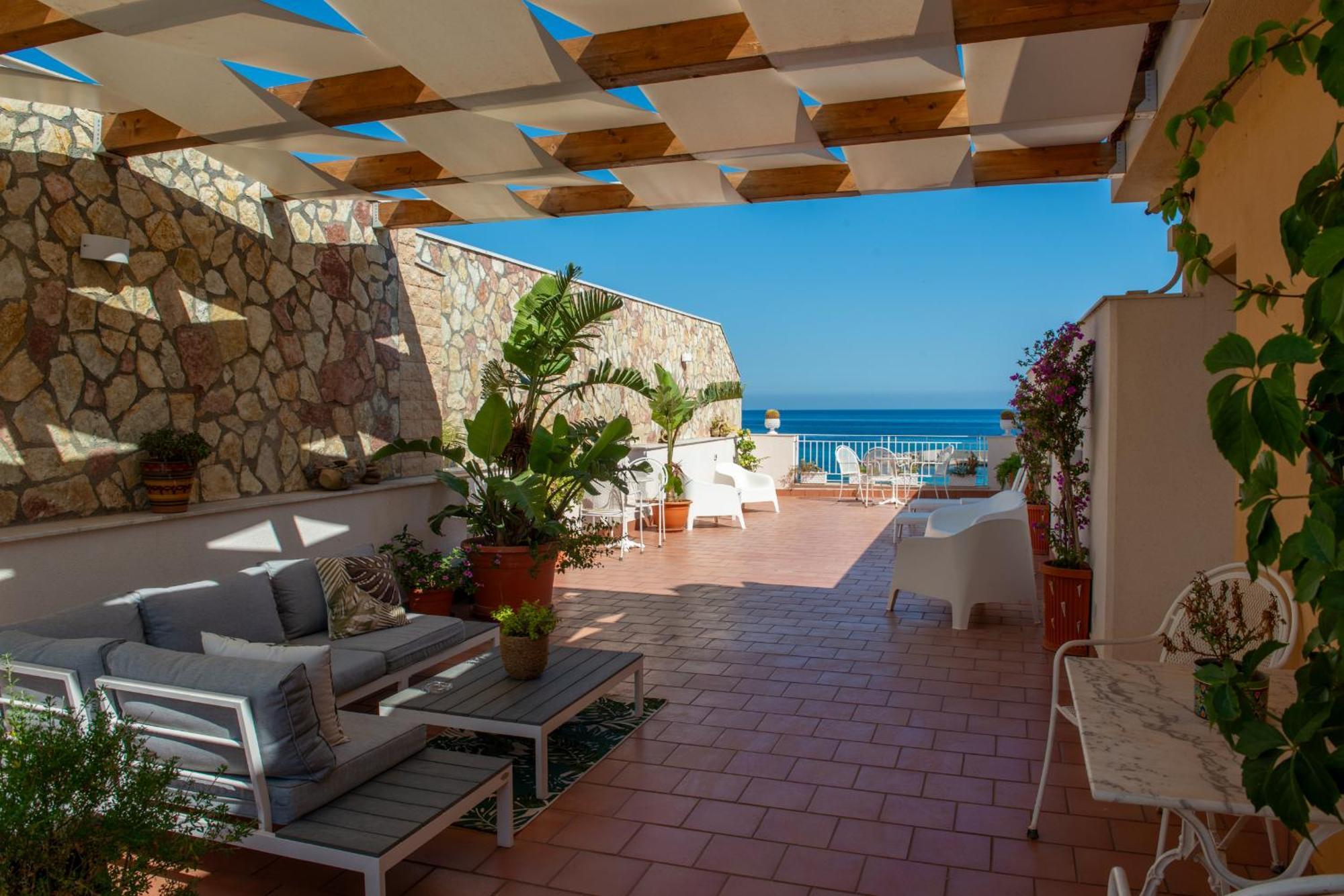 Palermo Mare Holidays Sferracavallo Exterior foto